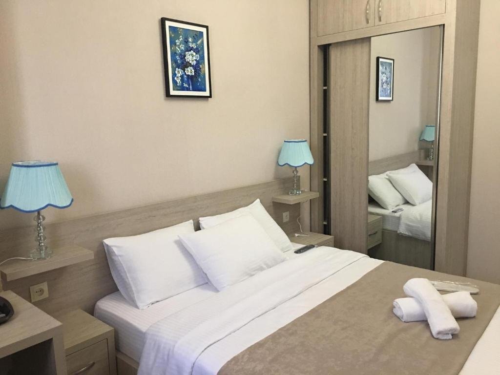 Тбилиси: Hotel Triston