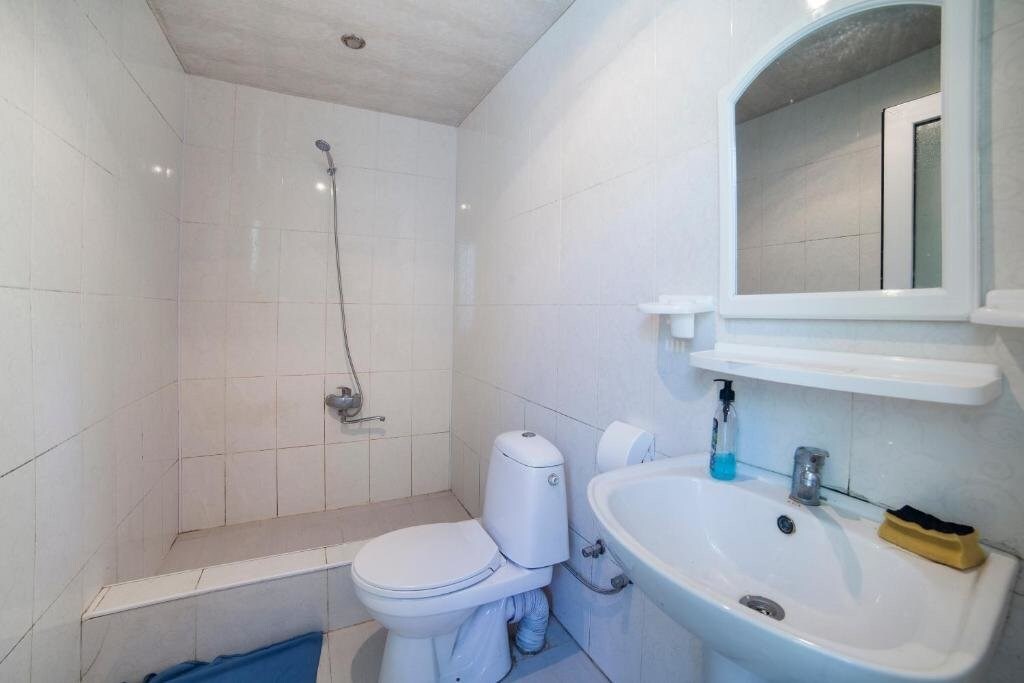 Вардзиа: Hotel Vardzia K A L A
