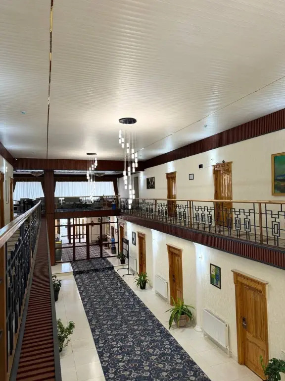 Эшангузар: Karvonsaroy Hotel