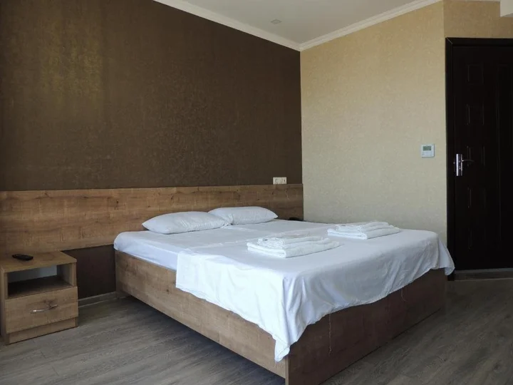 Батуми: Hotel Batomi