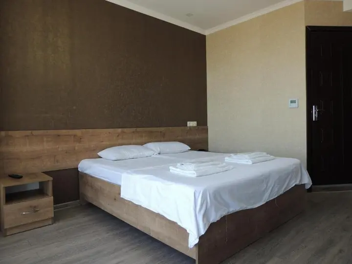 Батуми: Hotel Batomi