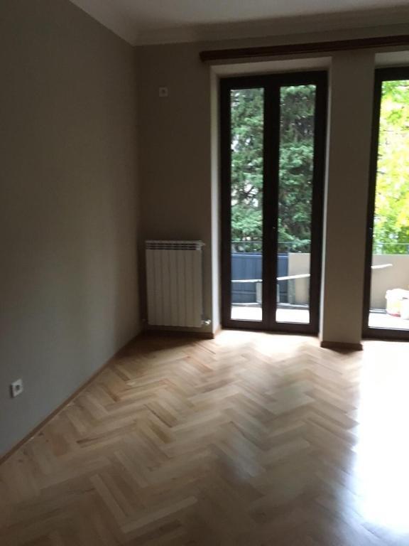 Тбилиси: 14a Irakli Abashidze Street