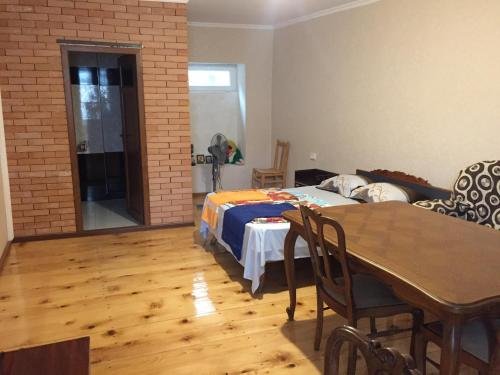 Кутаиси: Hotel Sweet Home