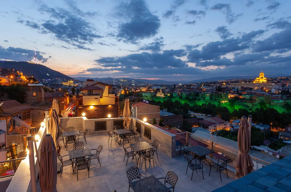 Тбилиси: Brooch Boutique Hotel