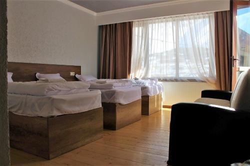 Степанцминда: Ketino's Home