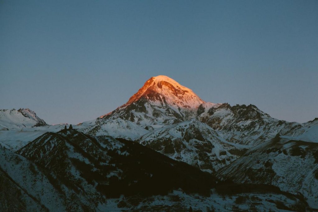 Степанцминда: Intourist Kazbegi