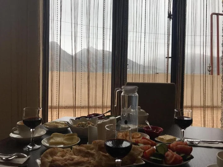 Степанцминда: Hotel IVERIA
