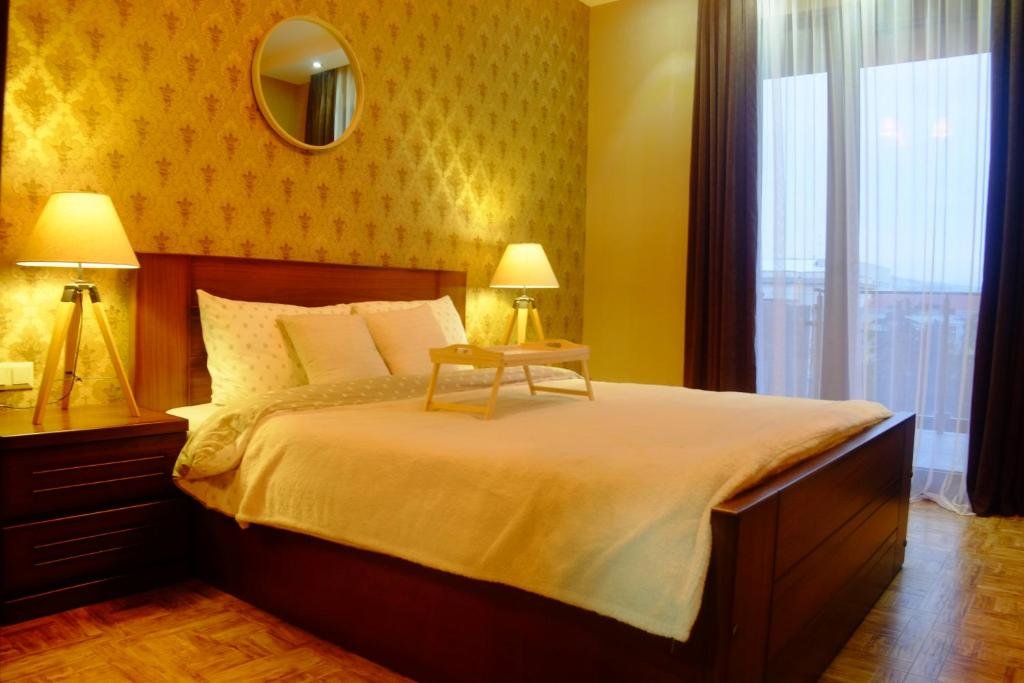 Тбилиси: Apartments in Ameri Plaza