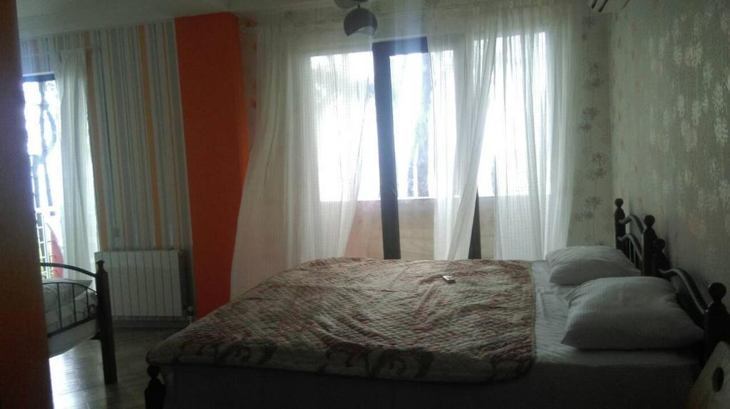 Григолети: Guest House Guriani