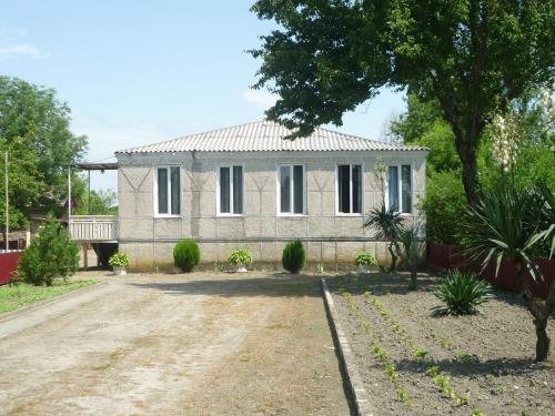 Анаклия: Lana House Anaklia