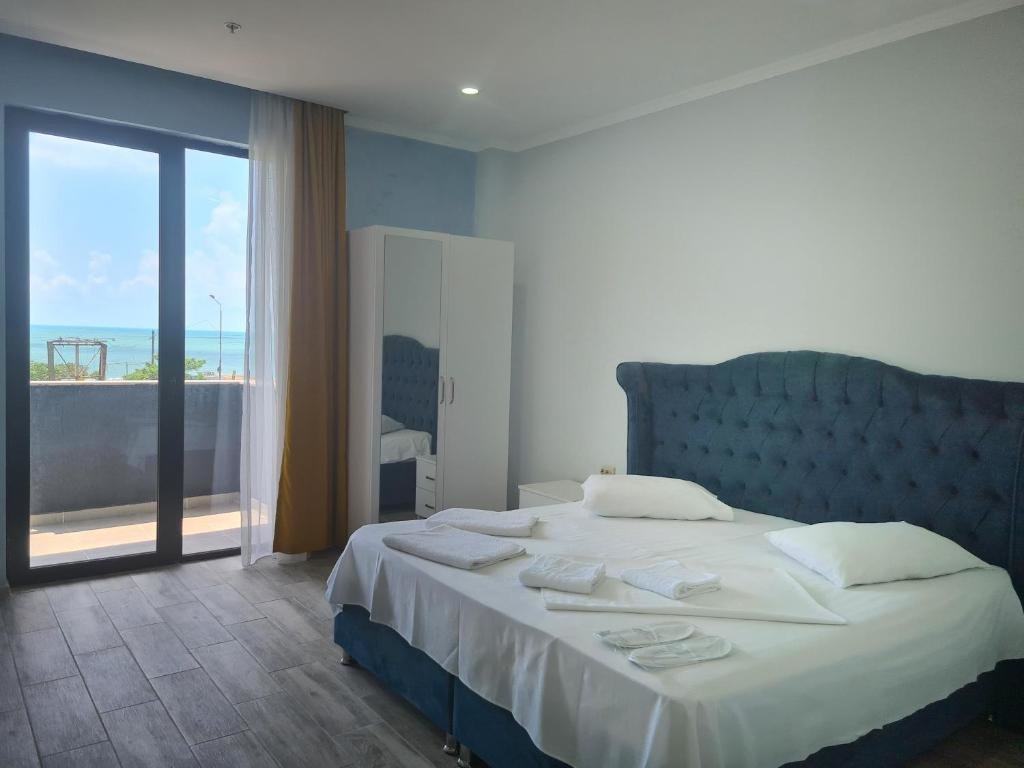Батуми: Best Point Hotel