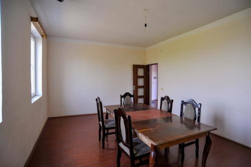 Анаклия: Inga House