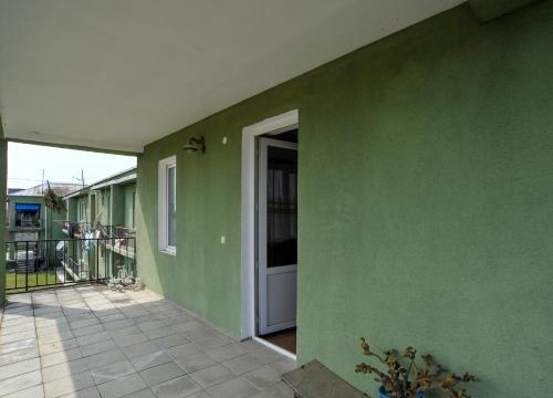 Анаклия: Inga House