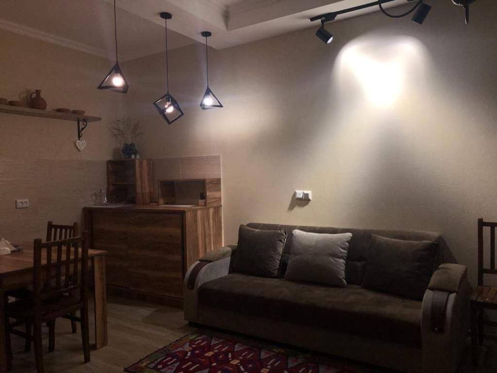 Степанцминда: Baqari Inn