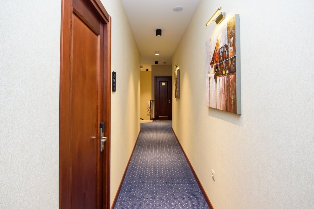 Тбилиси: KMM Hotel