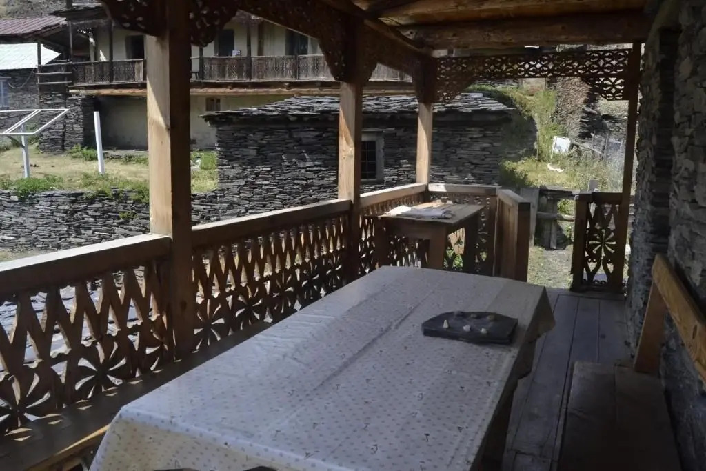 Омало: Guesthouse Tushetian Tower