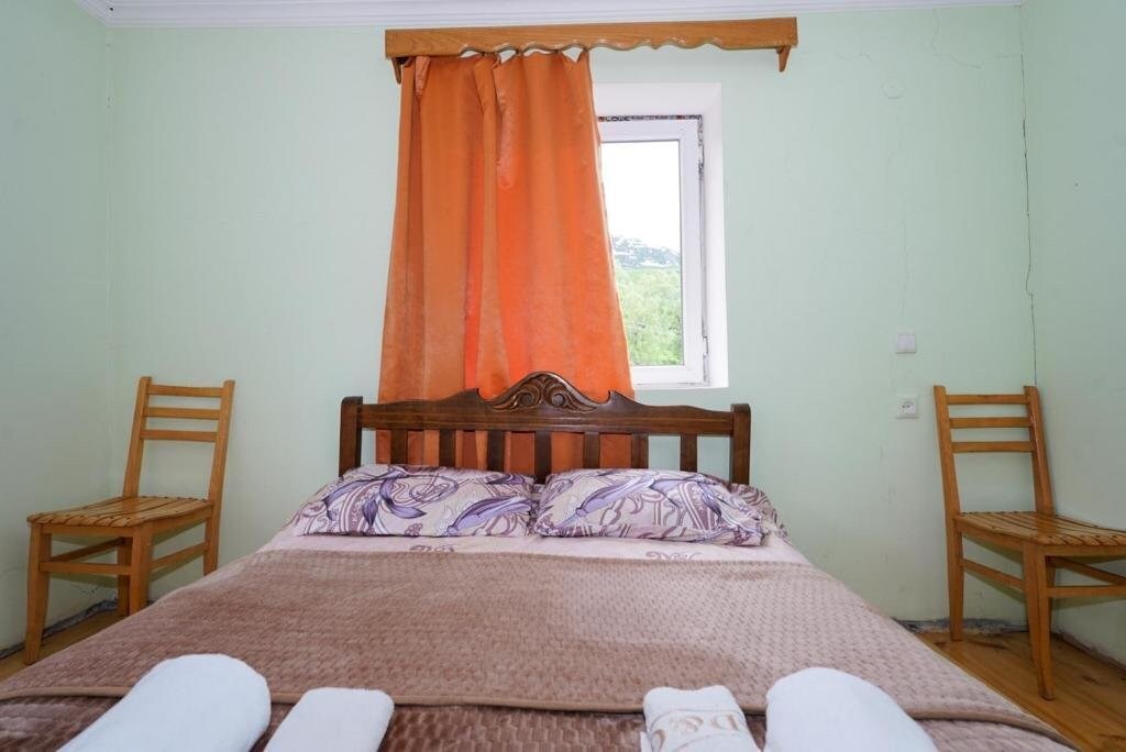 Ушгули: Guesthouse Nora