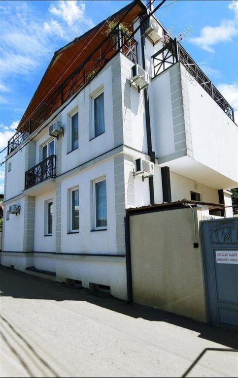 Тбилиси: Отель Gamarjoba