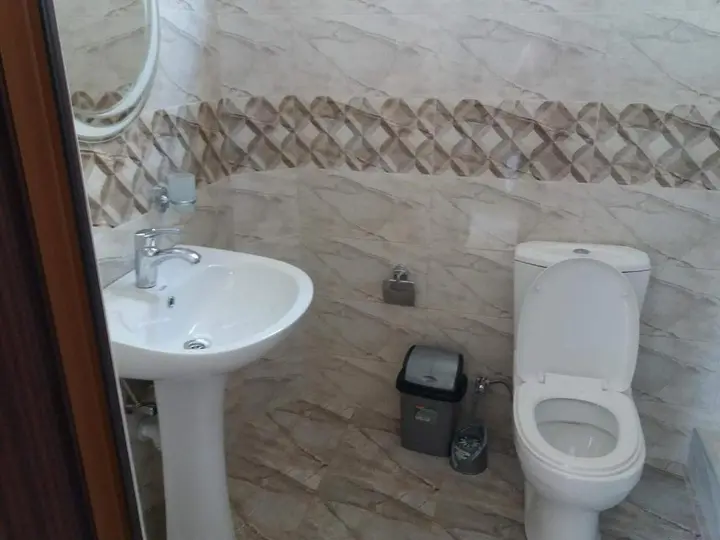 Кобулети: Golden House