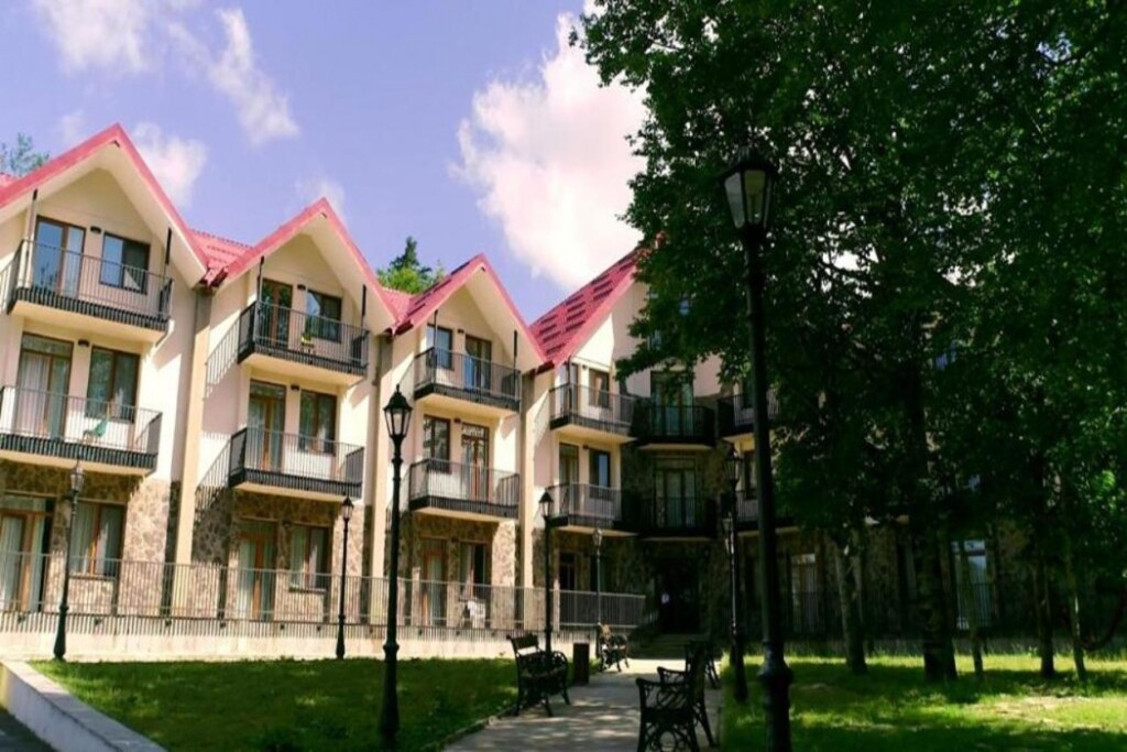Бакуриани: Komorebi Bakuriani Resort