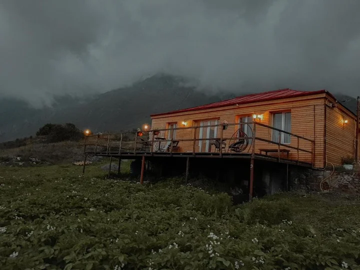 Степанцминда: Guesthouse Elli & Cottages