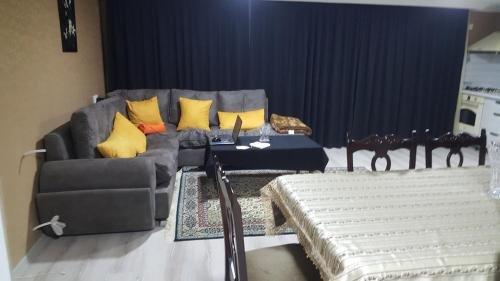 Телави: Guest house Sheri