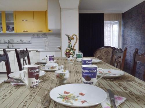 Телави: Guest house Sheri