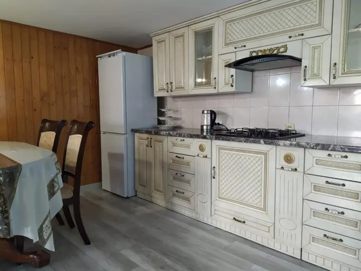 Алахадзи: Гостевой дом «У Зины»
