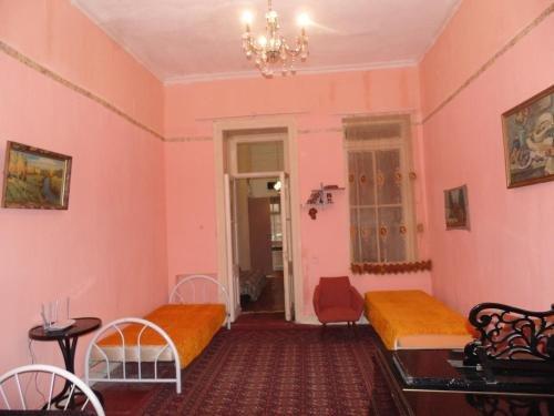 Тбилиси: Suzi Hostel