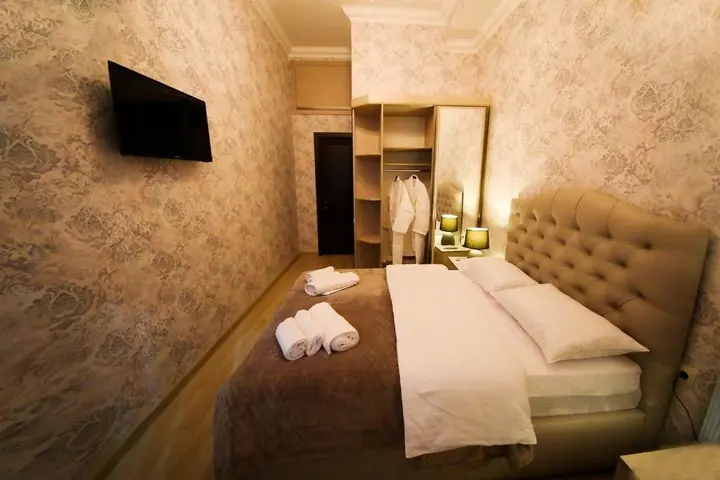 Кутаиси: Stone Hotel
