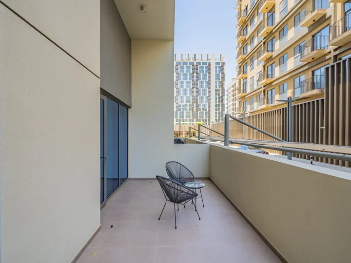 Дубай: Apartments Stylish 1BR in Park Heights 2 | Dubai Hills