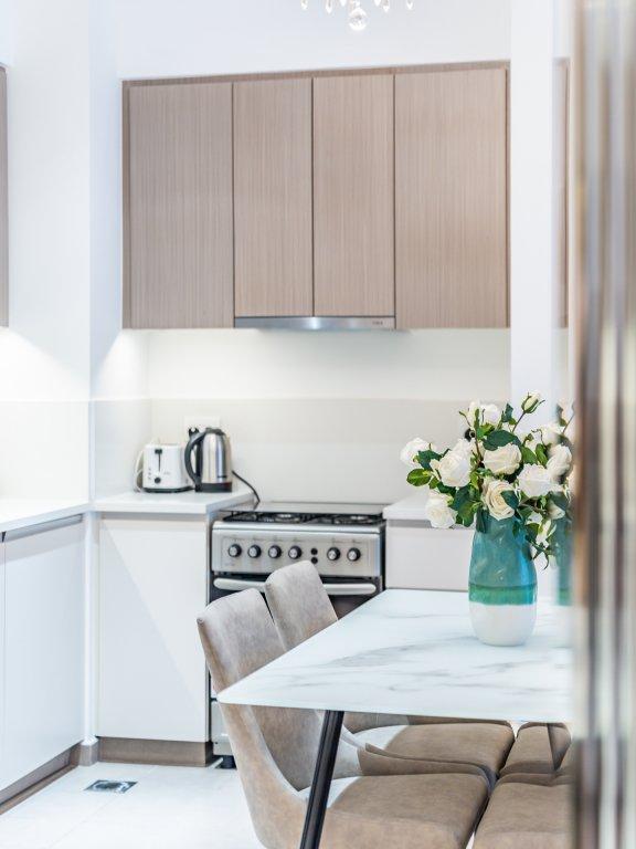 Дубай: Apartments Stylish 1BR in Park Heights 2 | Dubai Hills