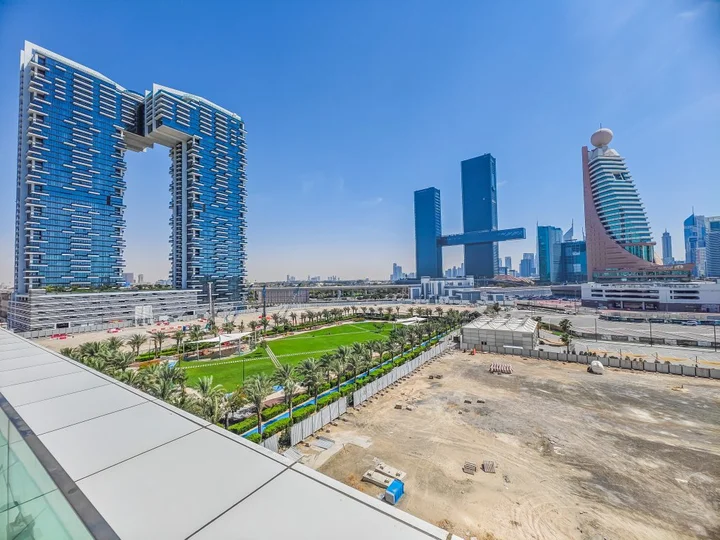Дубай: Apartments Modern 1BR with Balcony | Dubai Frame View