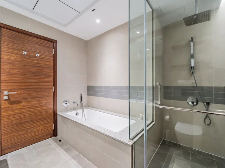 Дубай: Apartments Modern 1BR with Balcony | Dubai Frame View