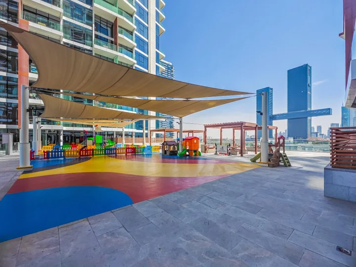 Дубай: Apartments Modern 1BR with Balcony | Dubai Frame View