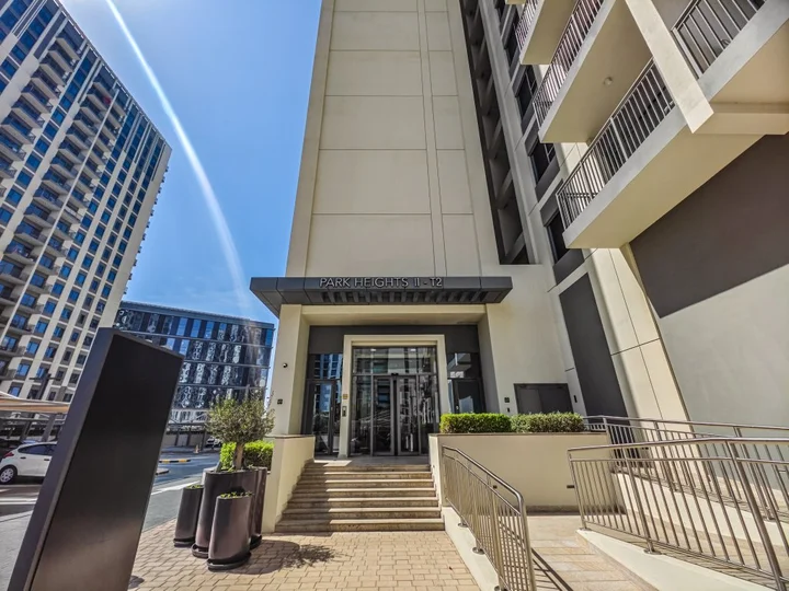 Дубай: Apartments Chic 1BR in Park Heights 2 | Dubai Hills