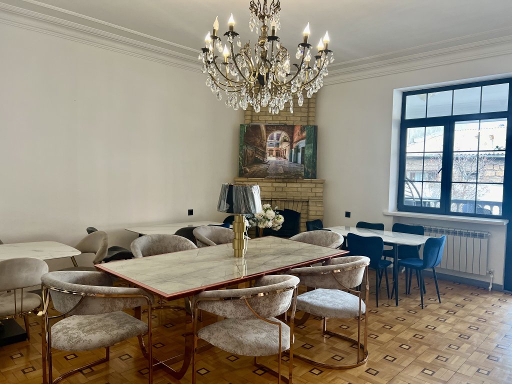 Ереван: Отель MANSION HOTEL YEREVAN