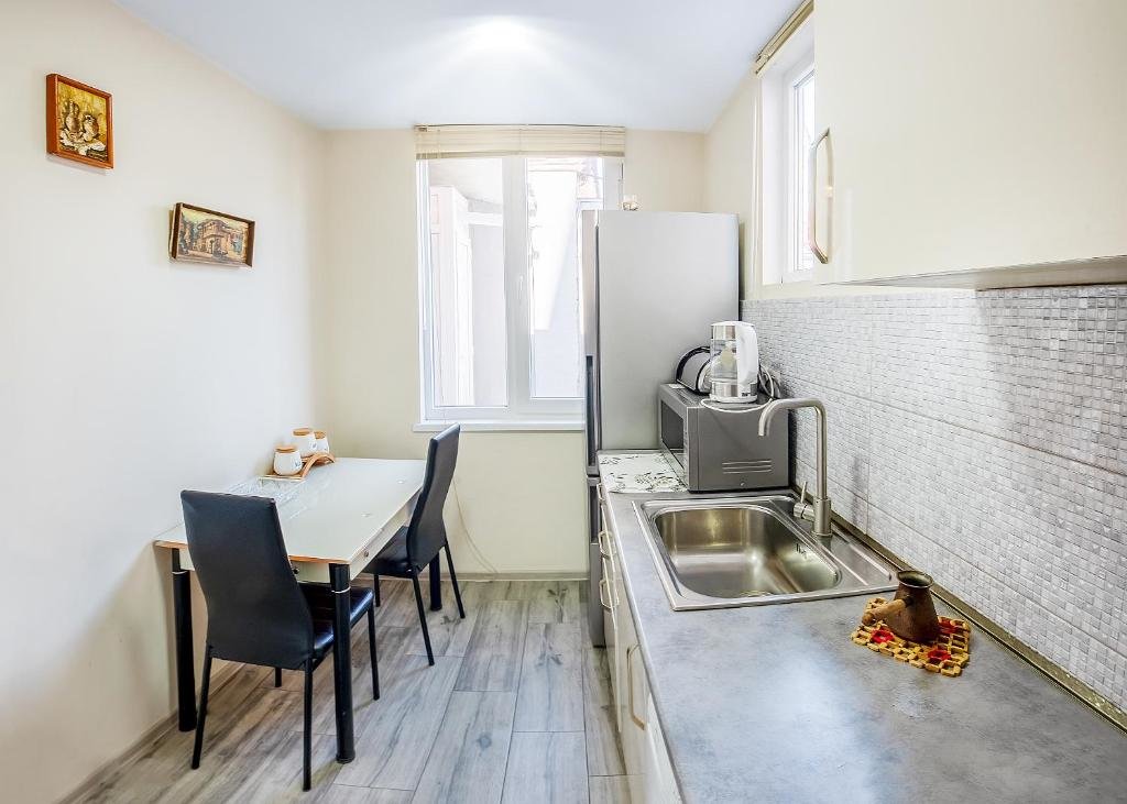Тбилиси: H&B apartments Izashvili