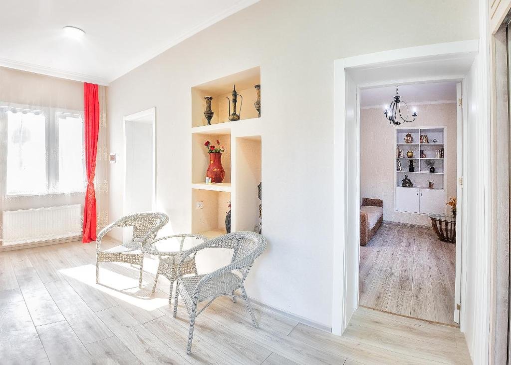 Тбилиси: H&B apartments Izashvili