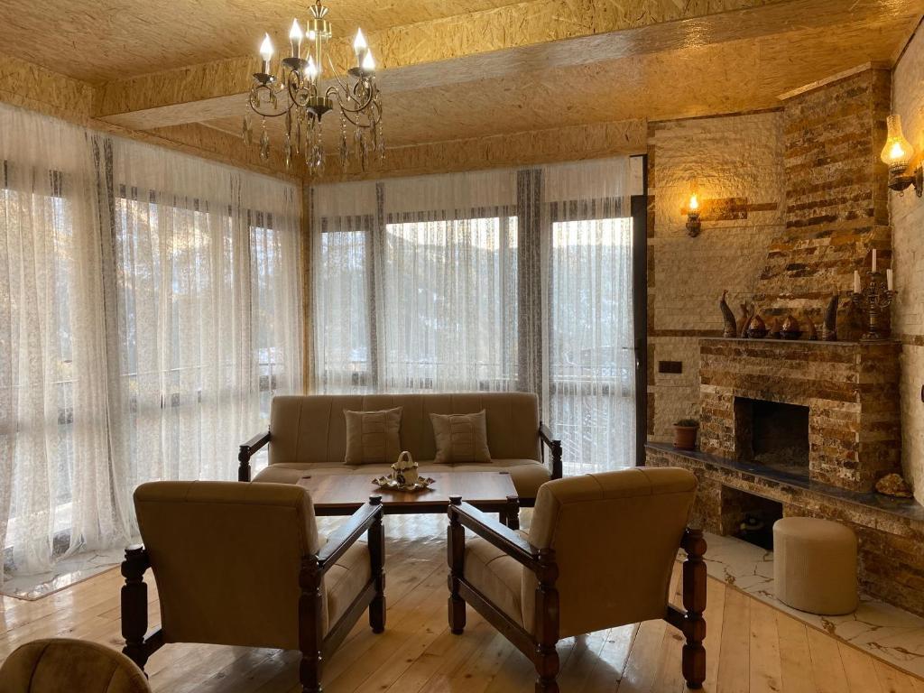 Деканашвилеби: Guest House Sunrise