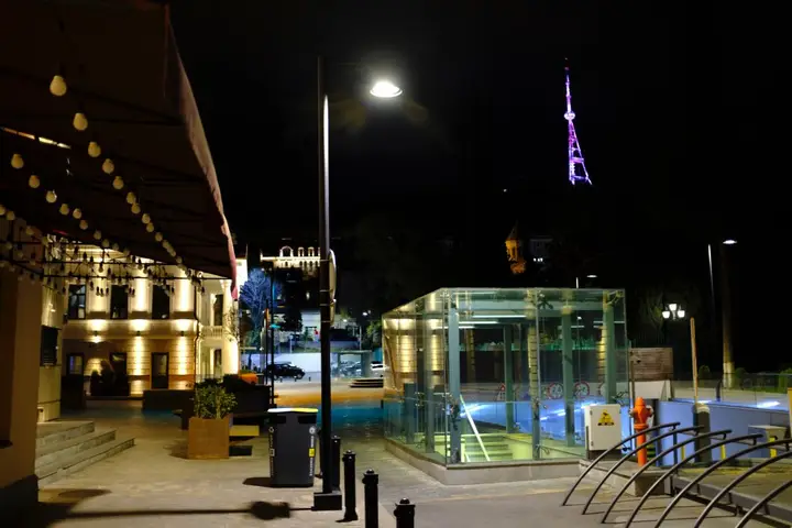 carousel image 5