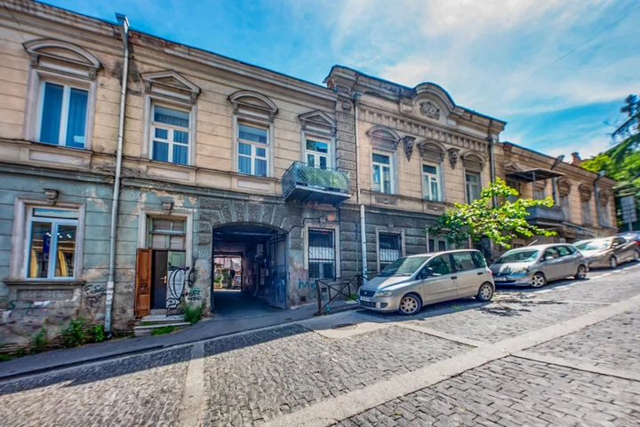 Тбилиси: Апартаменты H&B apartments Lortkipanidze