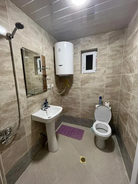 Халде: guest house caucasioni