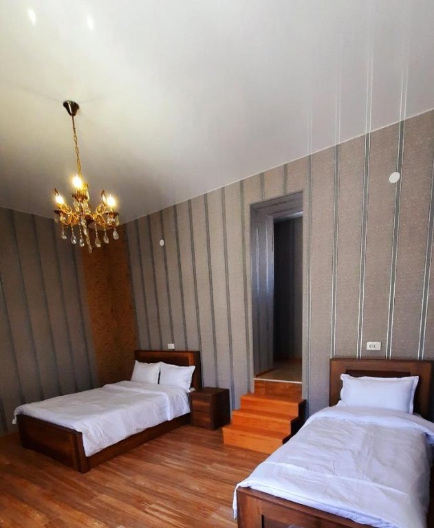 Степанцминда: Sky Star Hotel