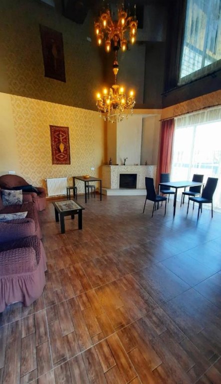 Степанцминда: Sky Star Hotel