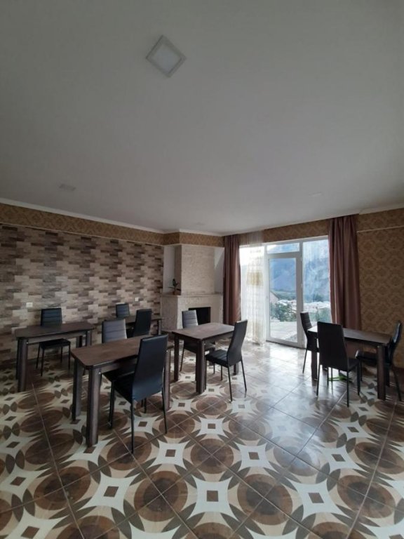 Степанцминда: Sky Star Hotel
