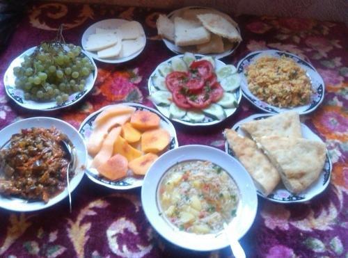 Местиа: Guest House in Zhabeshi Lali