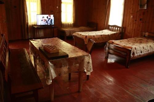 Местиа: Guest House in Zhabeshi Lali
