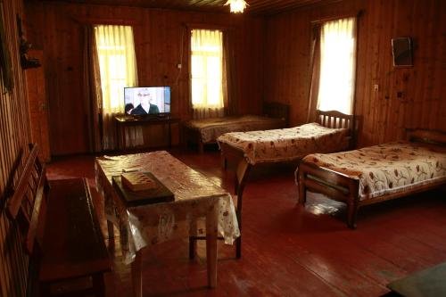 Местиа: Guest House in Zhabeshi Lali