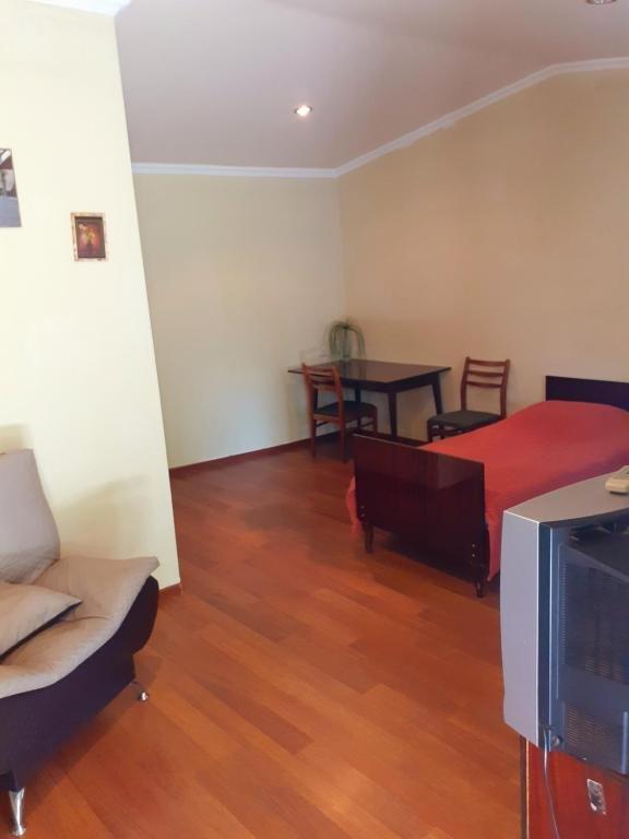 Кварели: Guesthouse Cottage